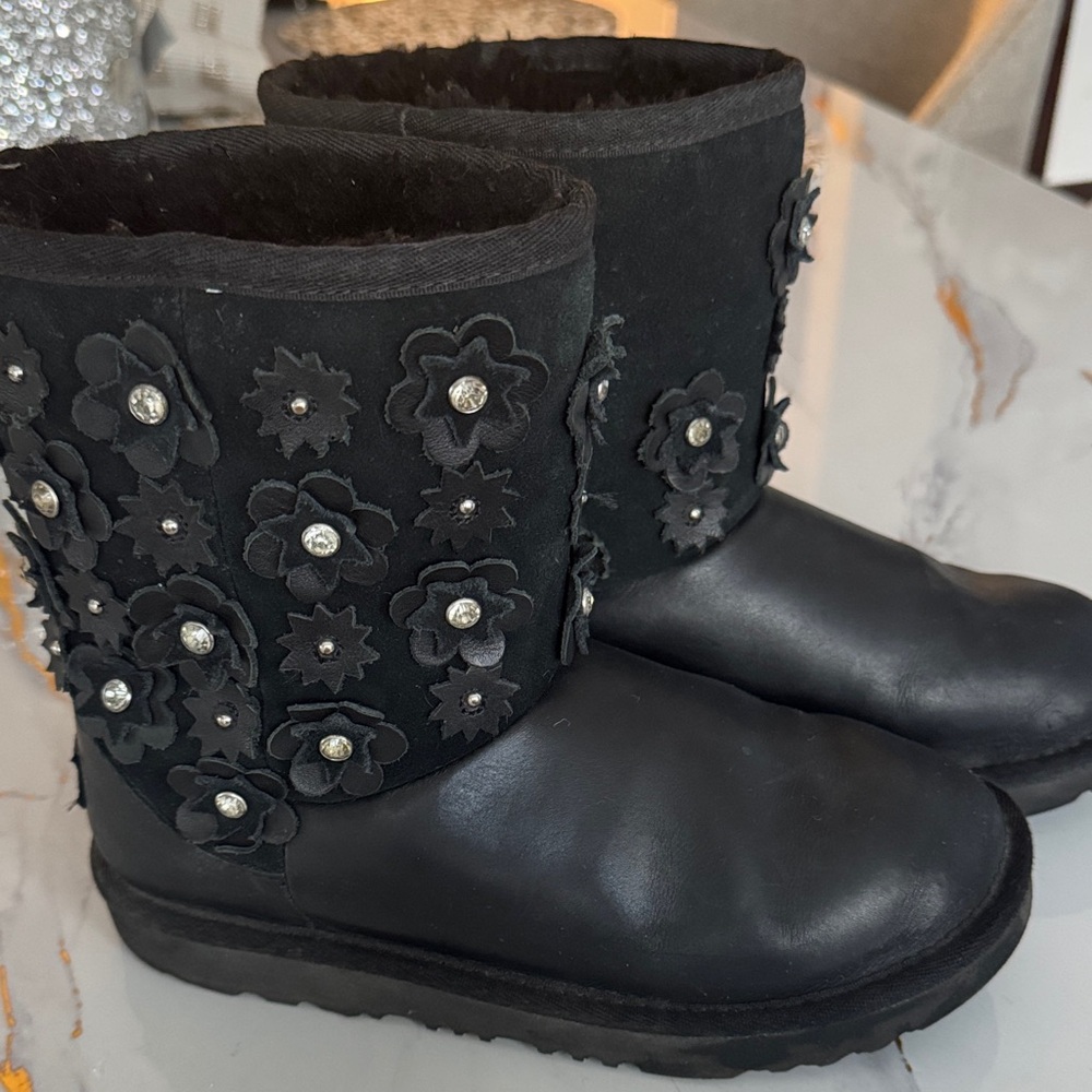 UGG youth Black Floral Embellished Boots